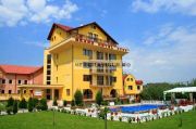 resurse/uploaded_files/hotel/thumb/2011/4/hotel-grand-brasov-1303161632-1.jpg